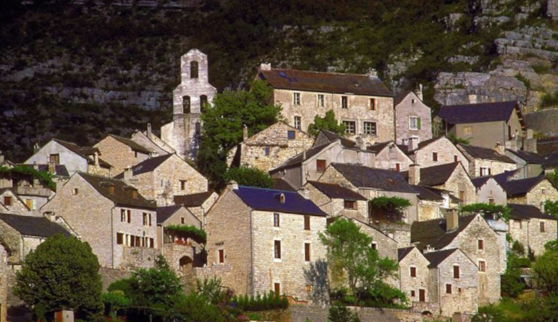 Village de La Montbrunelle